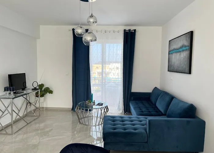 Lägenhet 16 Fully Renovated